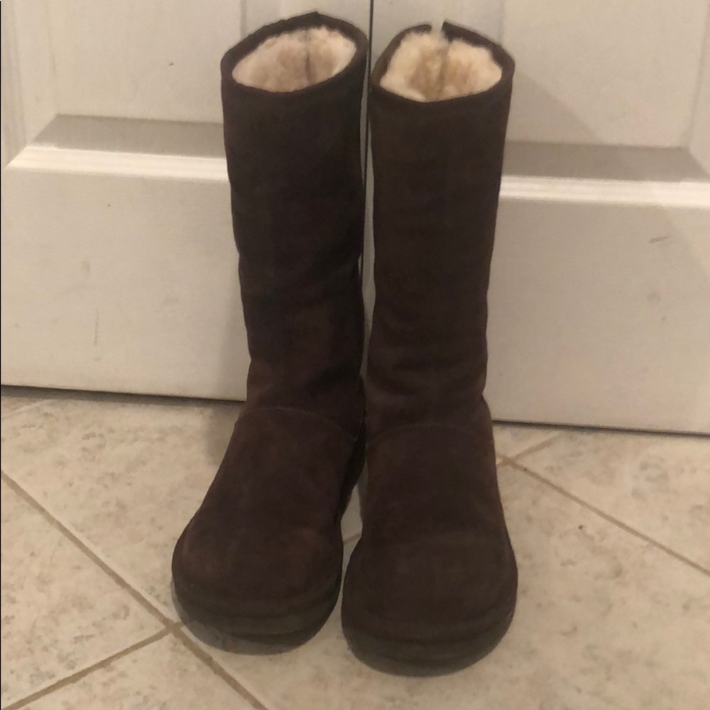 UGGS Brown Boots